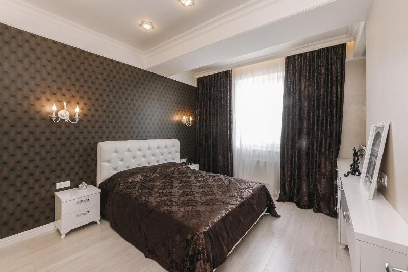 Deluxe Apartment image 2