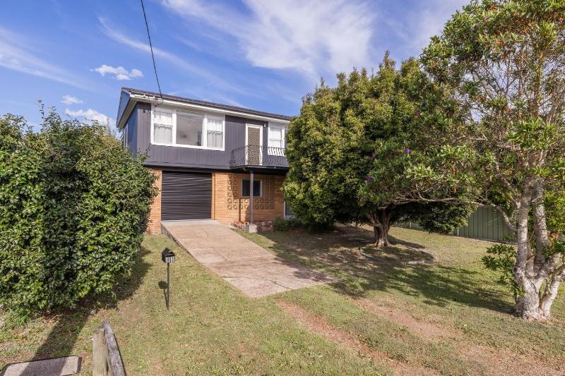 Shoal Bay 83  83 Horace St - Air Conditioned home away from home - image 12