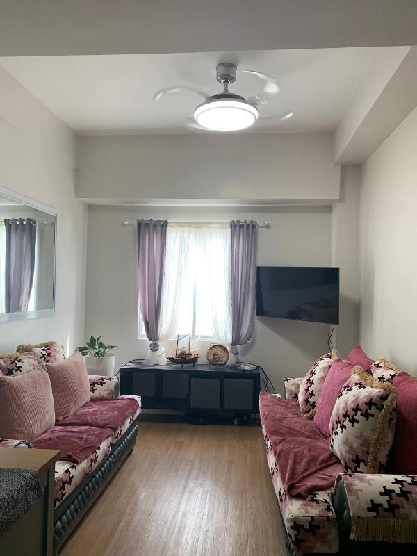 The Loop Tower Downtown City Centre Comfy 2bR - image 16
