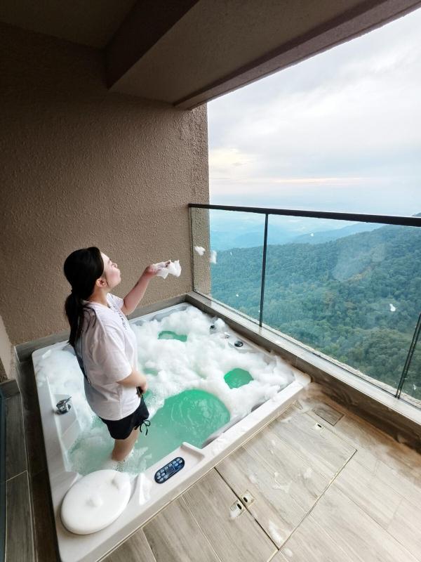 Antara Genting Jaccuzi Mountain View 3BR -8pax 2CP - image 23