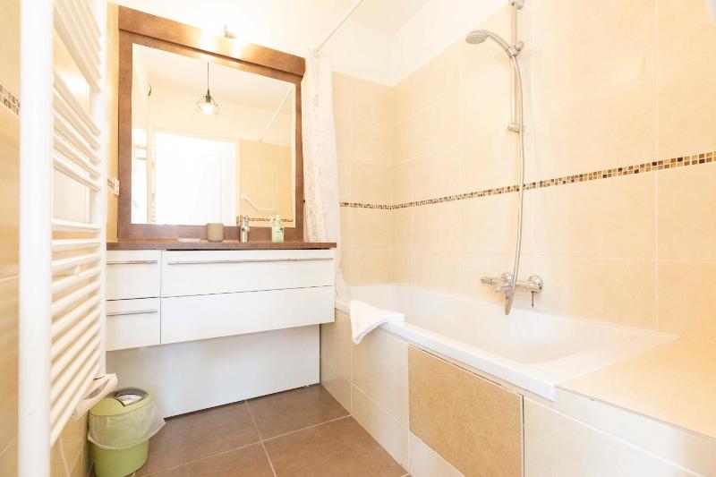 Plaza Antibes one-bedroom apartment with AC - image 13