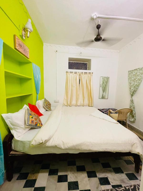 Hotel Golden Heaven - image 9