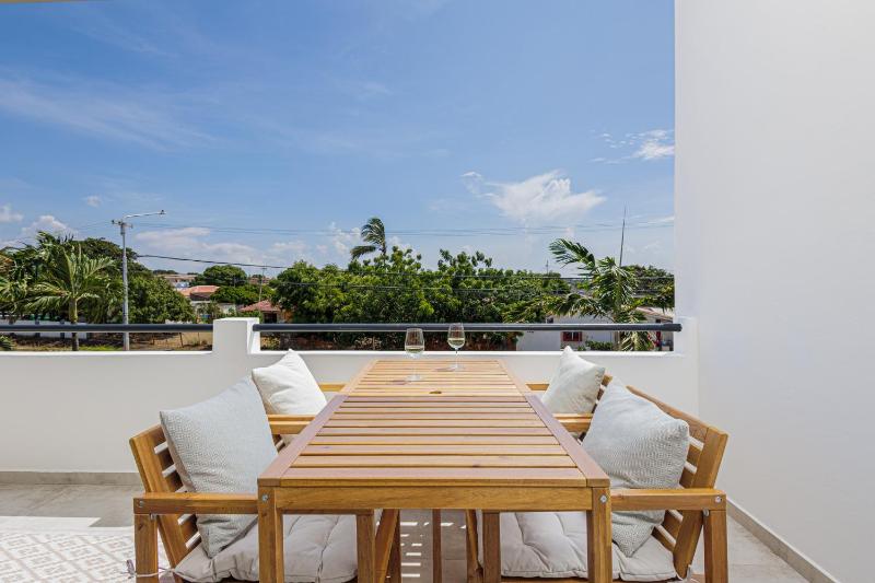 Aqua Zensa luxe appartement 2 min van Mambo Beach - image 4