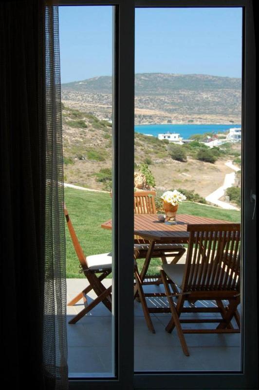 One Bedroom Suite with Sea View image 4