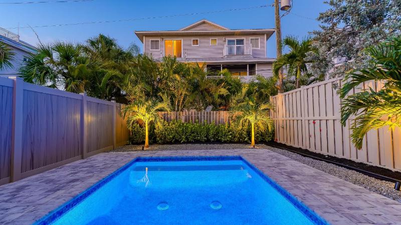 Silver Shore - 657B - image 17