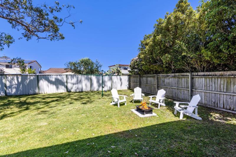 Barronstown - Pet Friendly with Fire Pit - image 28