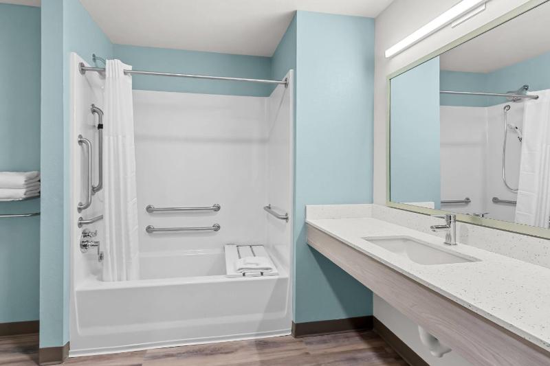 WoodSpring Suites Tucson Medical Center - image 11