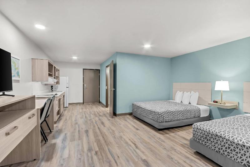 WoodSpring Suites Tucson Medical Center - image 5