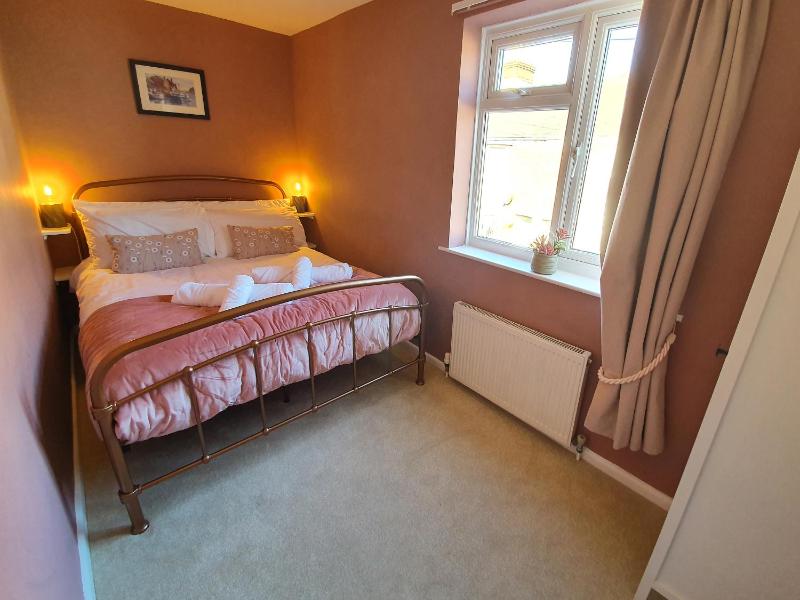 Otter Cottage - image 23