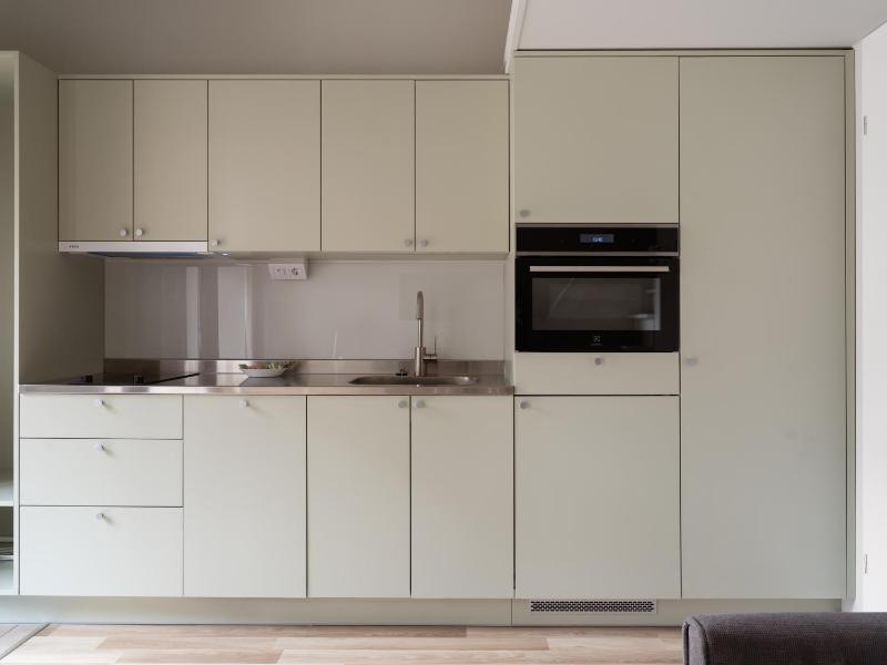 Waterfront Cabins Studio Apartments - image 13