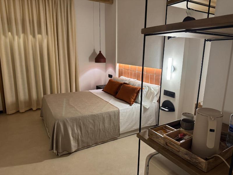 BELLADORA Hotel Boutique - image 1