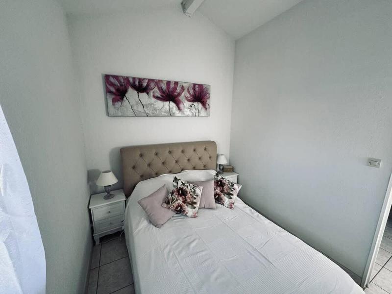 MerBella Villa Confort et Piscine - image 19