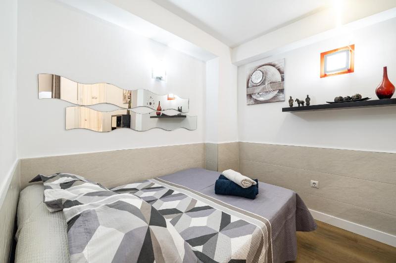 Amazing Apartments Malaga Center - image 15