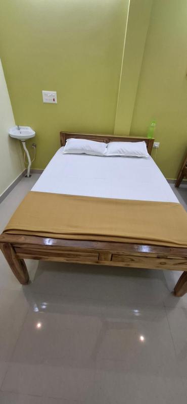 A J Home Stay - image 9