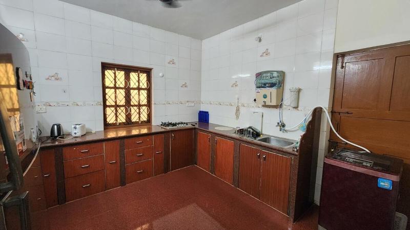 The Cozy Nest I 2BHK I 5 min drive to the beach - image 3