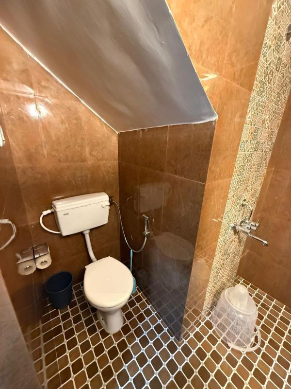 The Cozy Nest I 2BHK I 5 min drive to the beach - image 6