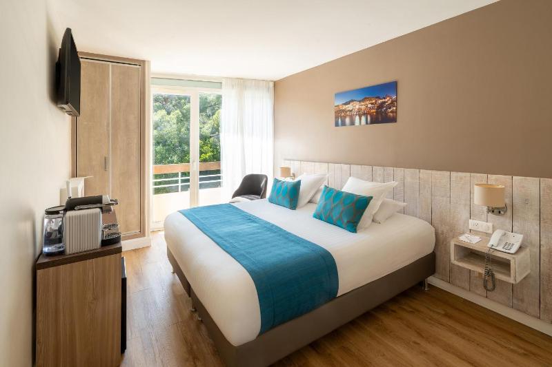 Best Western Plus La Rade - image 48