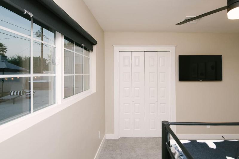 Pure Elegance in Old Town Scottsdale - Pool Hot Tub Fire Pit & Ping-Pong - image 47