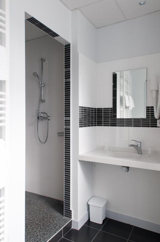 Superior Double Room image 3
