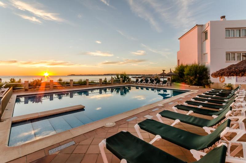 Apartamentos Blancala - image 10