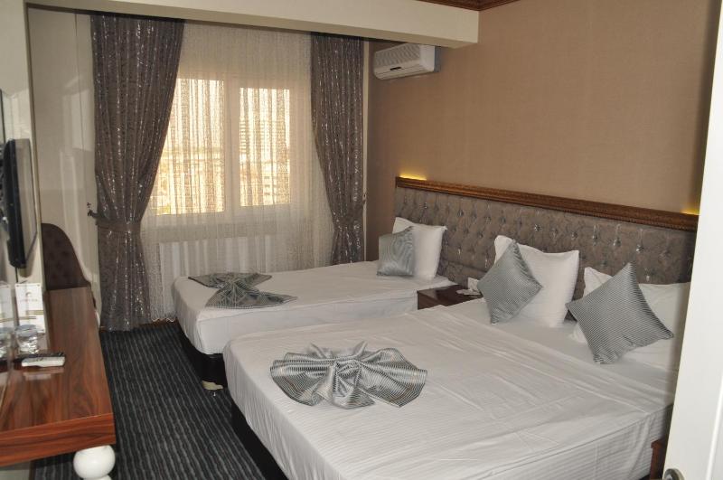 Grand Sera Hotel - image 5
