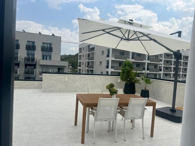 Adria Loft - image 9