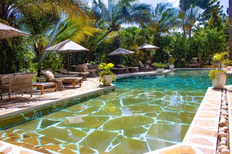 Manaya Luxury Diani Beach Serviced 2Bedroom with Pool & Parking - image 10