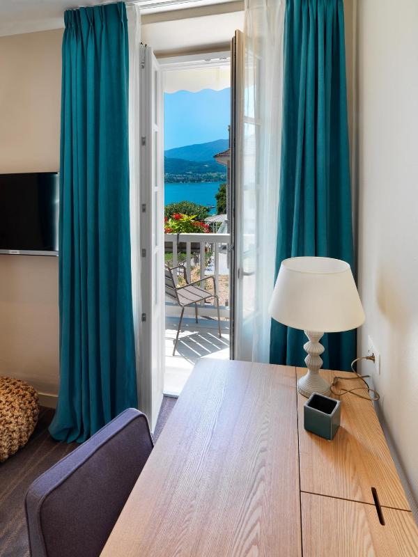 Comfort Double or Twin Room Tournette with free spa access image 4