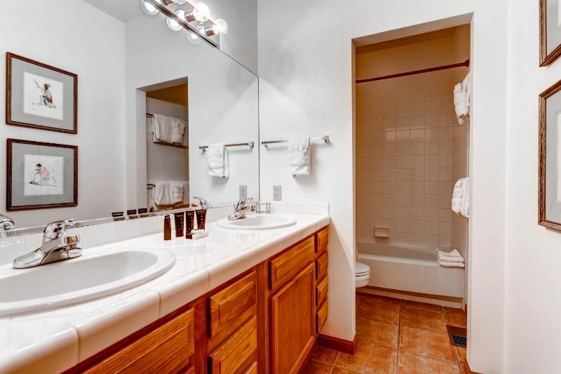 Keystone Private Homes by Vail Resorts - image 14