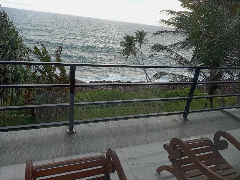 London Villa Secret Beach Mirissa - image 6