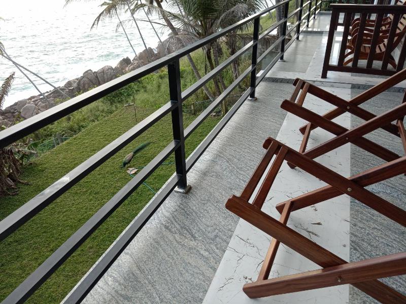 London Villa Secret Beach Mirissa - image 4