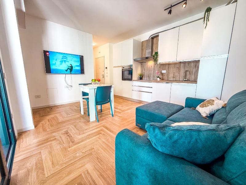 Des Moines Apartment Nuovo fronte mare Rif A835 - image 20