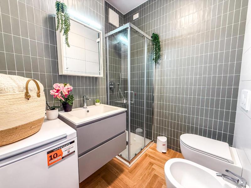Des Moines Apartment Nuovo fronte mare Rif A835 - image 16