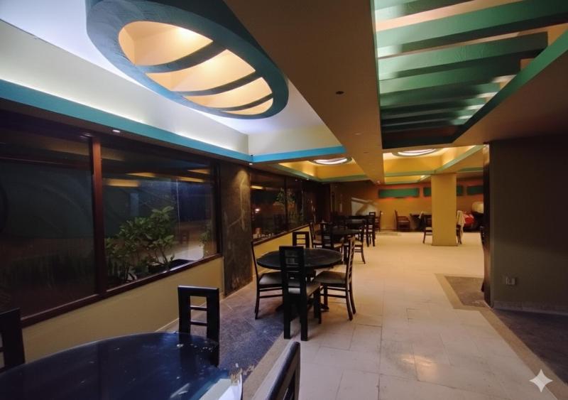 HillTop Hotel - image 5