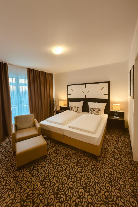 Hotel Medo Köln - image 16