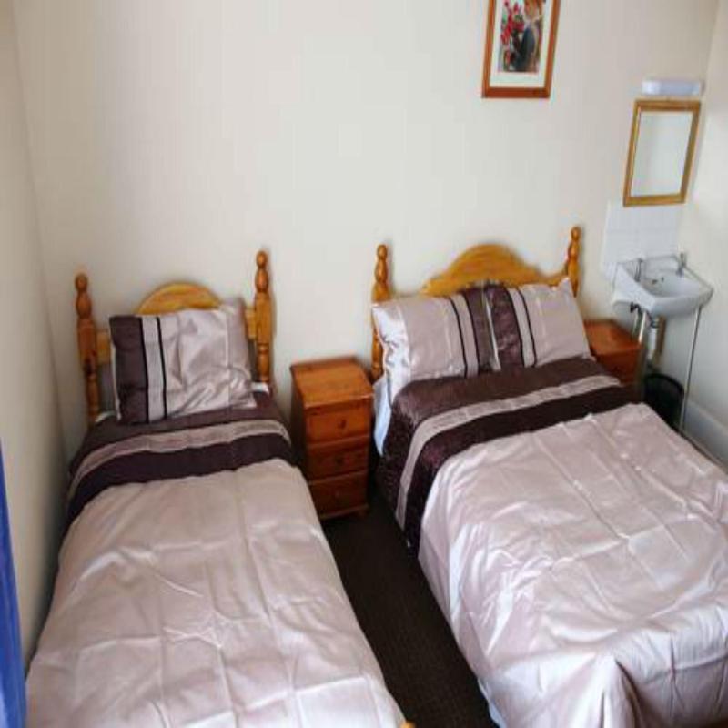 Grafton House - image 3