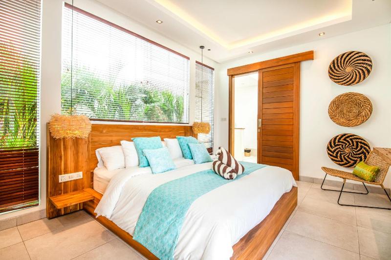 Canggu 400m to Beach Escape 4br Designer villa - image 24