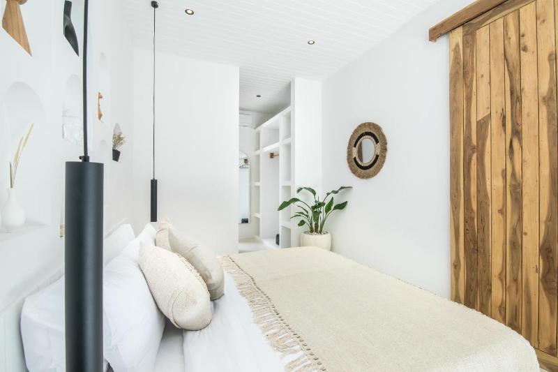 Chic 2BR Villa 5min to Bingin's Coastal Bliss - image 14