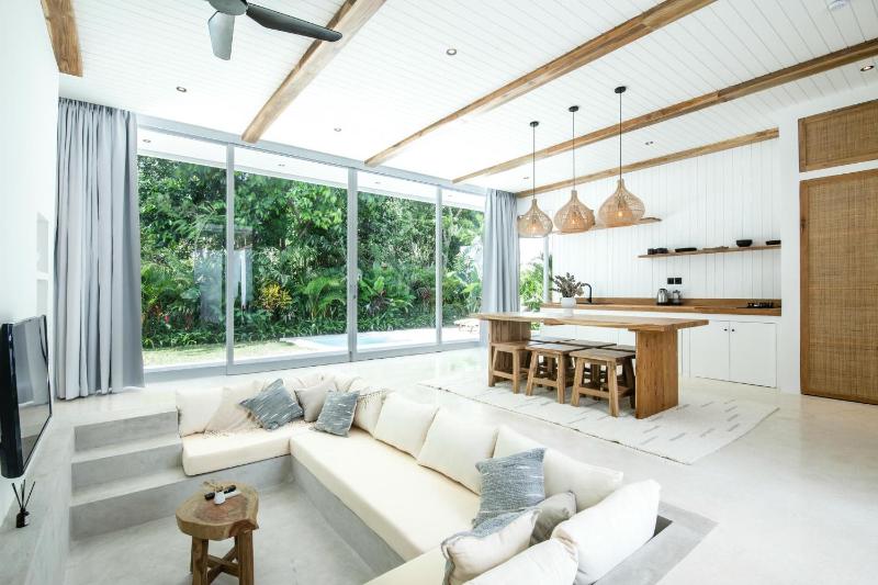 Chic 2BR Villa 5min to Bingin's Coastal Bliss - image 15
