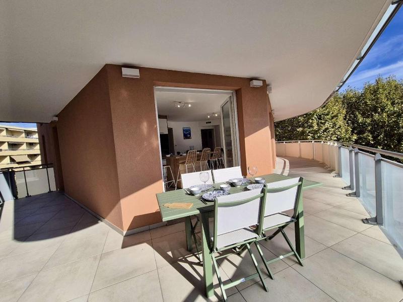 Appartement moderne 4 pièces climatisé parking Cavalaire-sur-Mer - FR-1-226B-248 - image 7