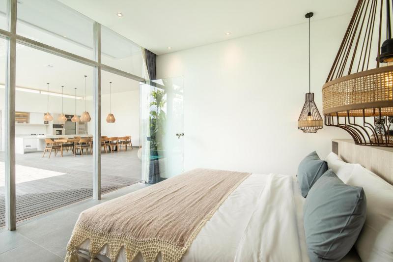 Chic 4BR Villa Canggu Hub 800m to Beach Bliss - image 35