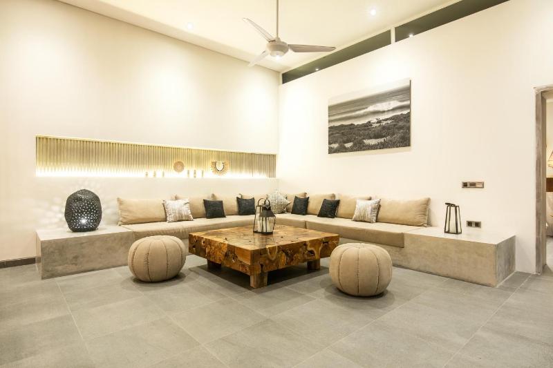 Chic 4BR Villa Canggu Hub 800m to Beach Bliss - image 43