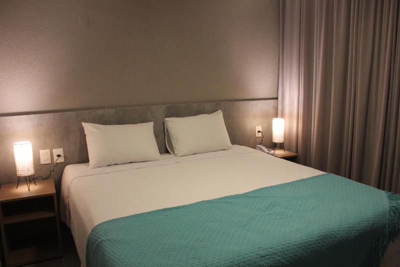 Amenit Hotel - image 6