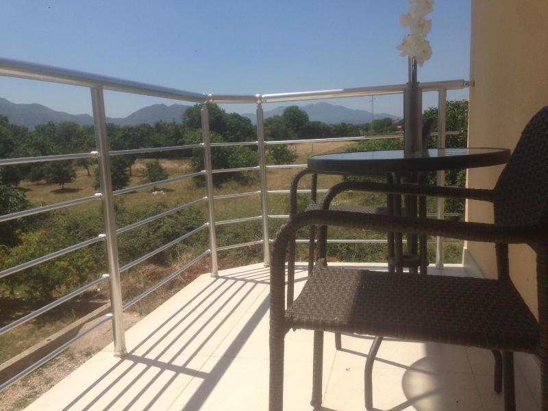 Apartment with Garden View image 3