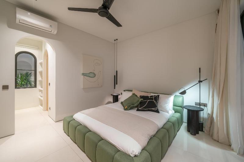 Sanctum House - Exquisite 3BR Tropical Villa in Perfect Location - image 9