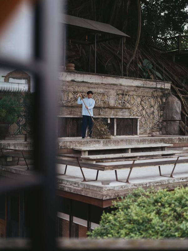 Gulangyu HUMBLE HALL Resort Hotel - Century-Old Historic Building & Banyan Courtyard - Near Sunlight Rock - Free Handmade Afternoon Tea & Breakfast - Pier Luggage Service - Free Island Walking guide & Hidden Route Guide - Paid English Tour Guide Service - image 11