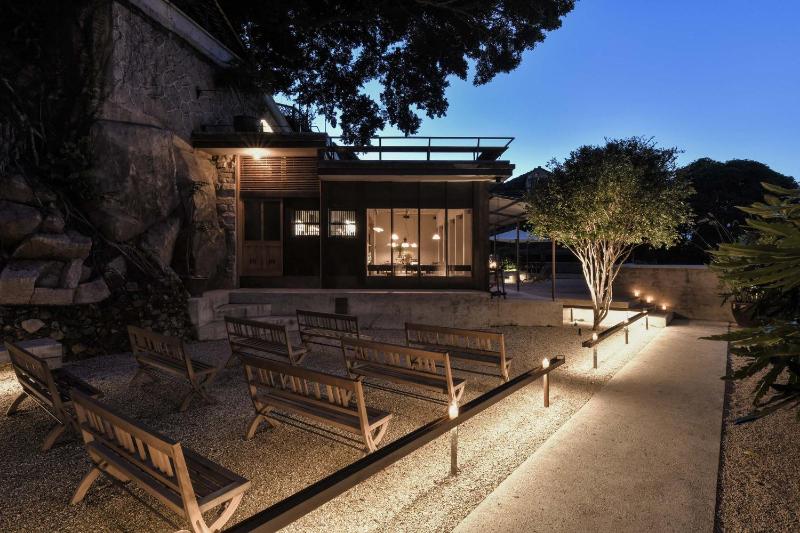 Gulangyu HUMBLE HALL Resort Hotel - Century-Old Historic Building & Banyan Courtyard - Near Sunlight Rock - Free Handmade Afternoon Tea & Breakfast - Pier Luggage Service - Free Island Walking guide & Hidden Route Guide - Paid English Tour Guide Service - image 13