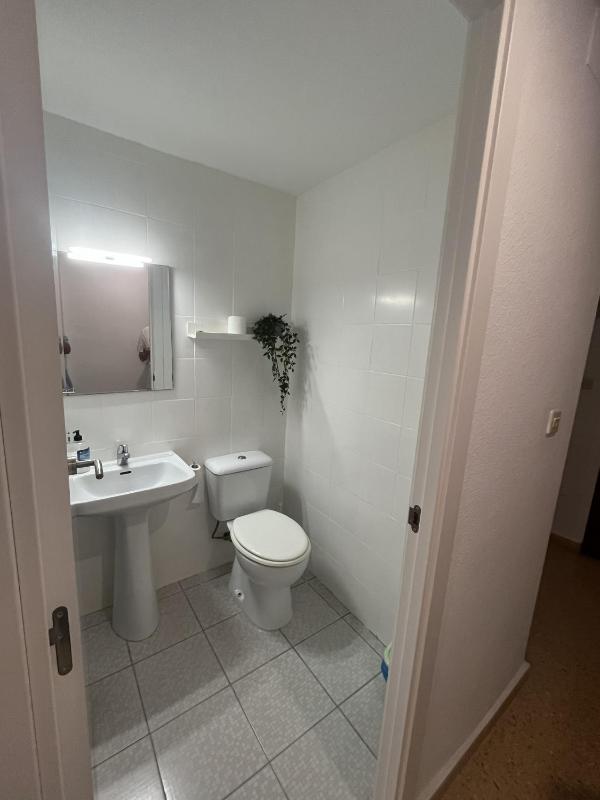 Hostal Blayet - Hostal Automatizado - image 6