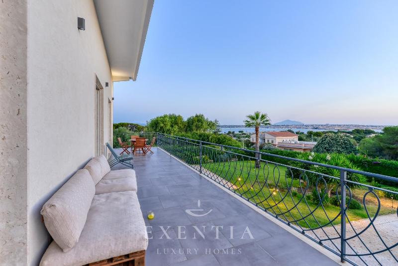 Sea View Villa with Pool facing Ortigia Etna View - image 40
