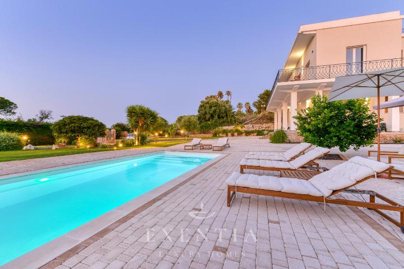 Sea View Villa with Pool facing Ortigia Etna View - image 17
